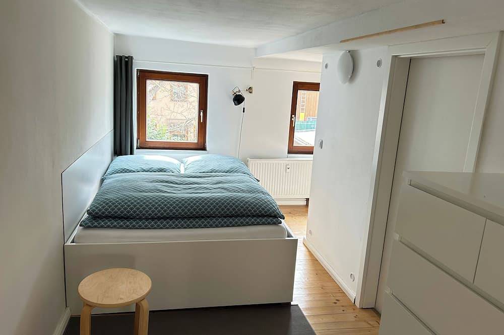 Ganze Wohnung, Pension Sternchen, Apartment 2.Og (2nd floor) in Altstadt (Erfurt), Erfurt