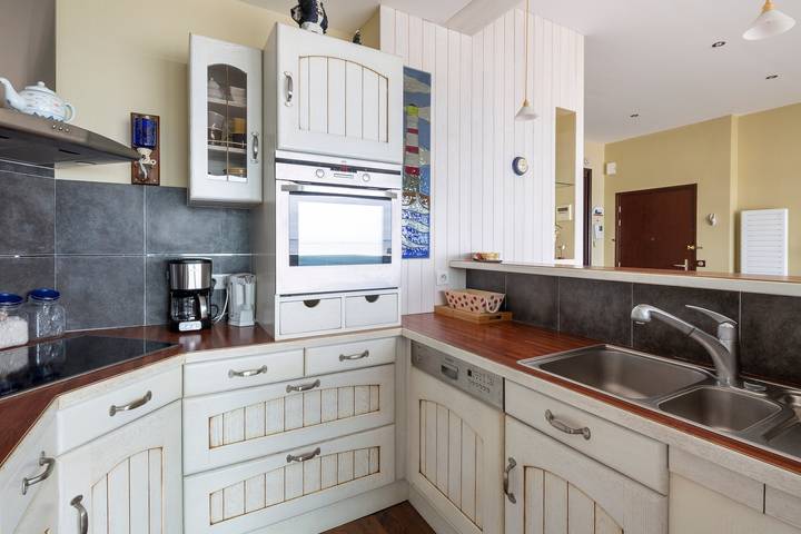 Gîte pour 4 personnes, avec balcon dans Port de Cancale - 2