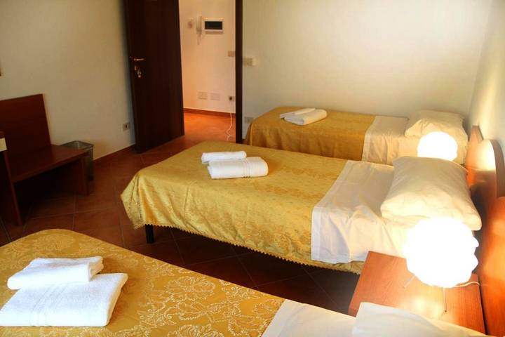 Chambre d’hôte pour 2 personnes, avec jardin à Milan - 4