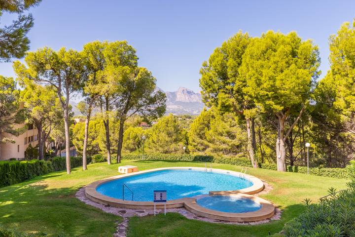 Ferienwohnung für 5 Personen, mit Kinderpool und Garten in Altea - 2