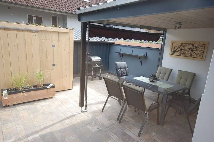 Ferienwohnung für 4 Personen, mit Pool und Garten - 1