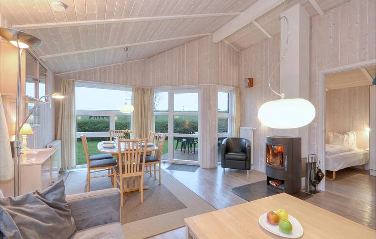 Appartement am Strand mit Parkplatz und Terrasse in Friedrichskoog-Spitze, Friedrichskoog