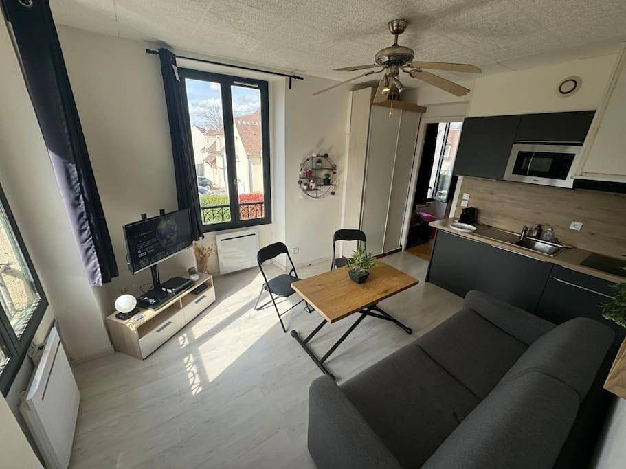 Appartement entier, Modern house Cdg Astérix Jo in La Chapelle-en-Serval, Oise