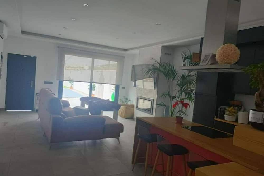 Chalet en Montellano in Montellano, Sevilla Province