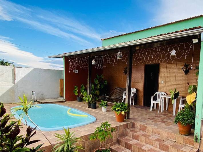 Casas e apartamentos de temporada para 7 pessoas, com balcão e vista e ainda piscina em Itatiaia