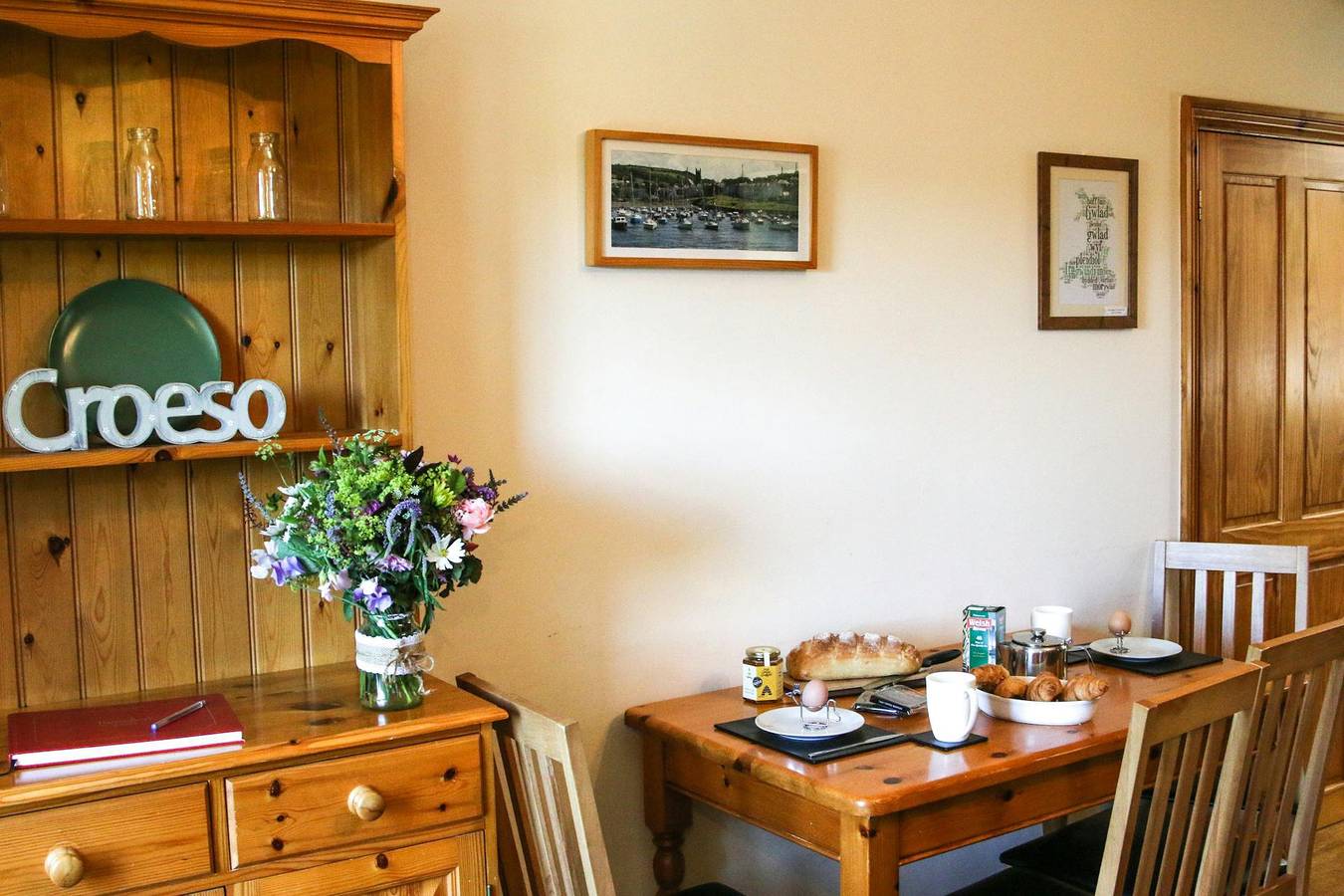 Y Dderwen, Aberaeron in Ceredigion