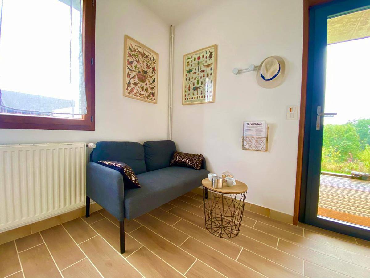 Double Room with Private Bathroom in Saint-Germain-au-Mont-d'Or, Lyon et ses environs