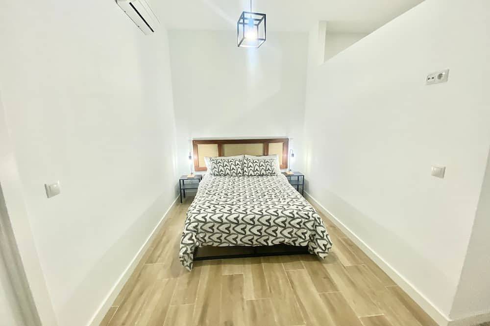 Geheel appartement, Prague Bridge Apartment in Madrid, Madrid Province