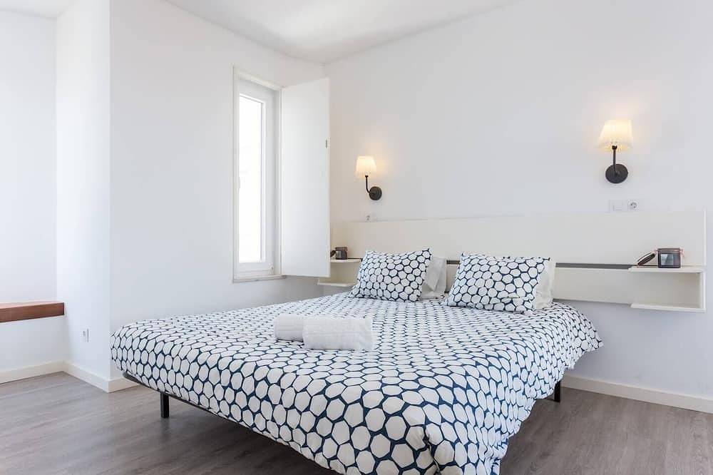 Ganze Wohnung, Beny's Beach House - 2 Minuten zu Fuß zum Felsstrand in Praia da Rocha, Portimão