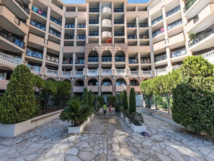 Gîte pour 6 personnes, avec piscine et balcon, animaux acceptés dans Office De Tourisme Cannes La Bocca - 3