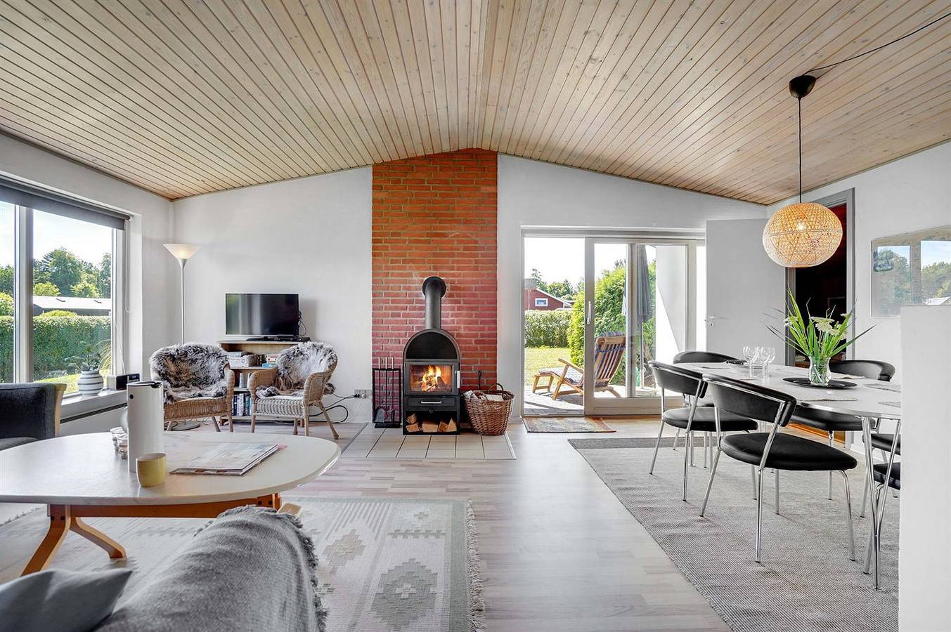 Nice home in Hesselager w/ Wifi, 3 Bedrooms and Sauna in Hesselager, Svendborg