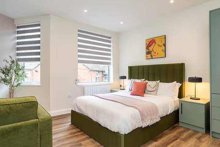 Entire studio, Trendy Loft Apartment - Near Dmu & City Centre in Leicester, Heart of England