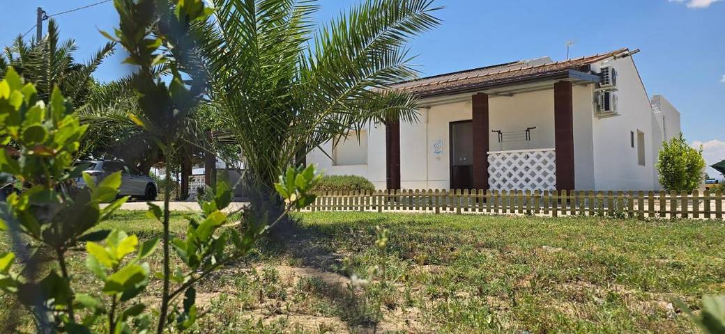 Casa vacanza per 6 persone, con Terrazza e Giardino a Scanzano Jonico