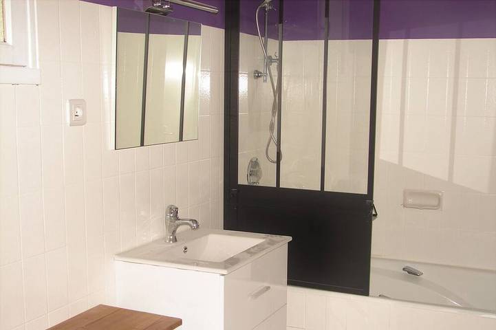 Gîte pour 4 personnes, avec terrasse à Breuil-Barret - 2