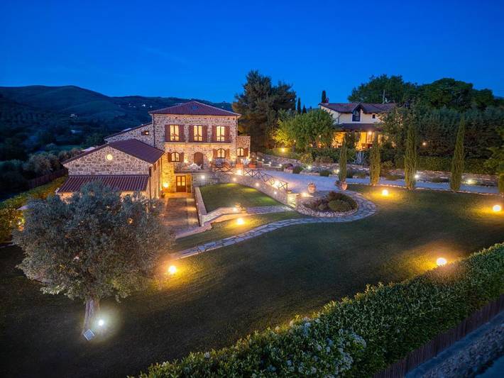 Ferienhaus für 30 Personen, mit Garten und Ausblick in Santa Maria di Castellabate - 2