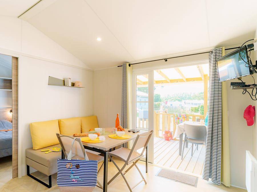 Camping du Vieux Château - Mobilheim 4 personen - Mobil Home Pmr 2 Zimmer in Saint-Michel-Chef-Chef, Côte de Jade