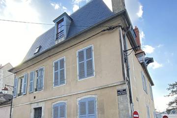 Appartement De Vacances pour 3 Personnes dans Auxerre, Région d'Auxerre, Photo 1