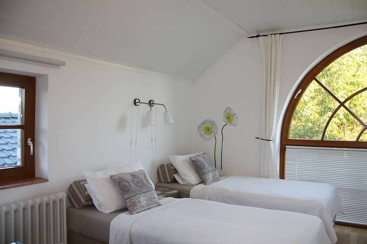 Location de vacances pour 4 personnes, avec jardin et terrasse à Plombières - 2