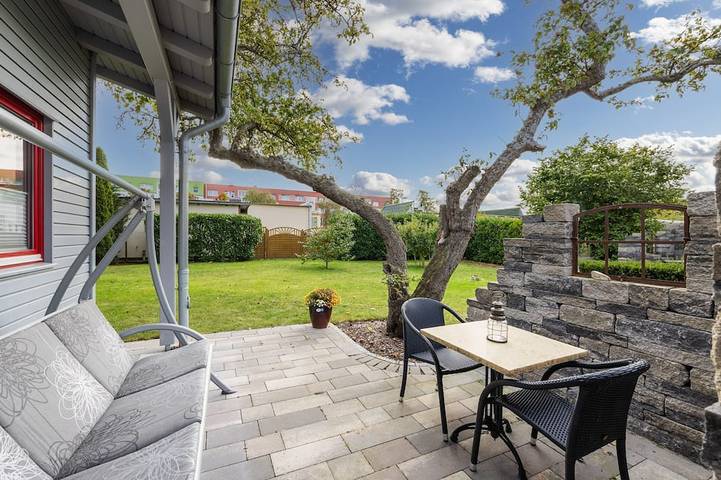 Villa für 2 Personen, mit Garten