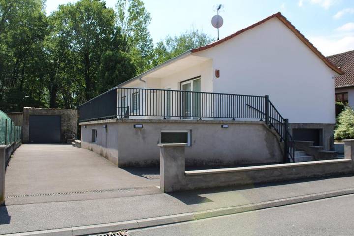 Gîte pour 5 personnes, avec jardin, animaux acceptés dans Herbsheim