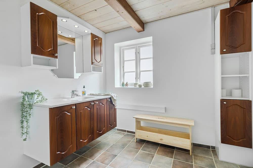 Ganze Wohnung, Schöne 2-Zimmer-Wohnung in Kolind in Kolind, Djursland