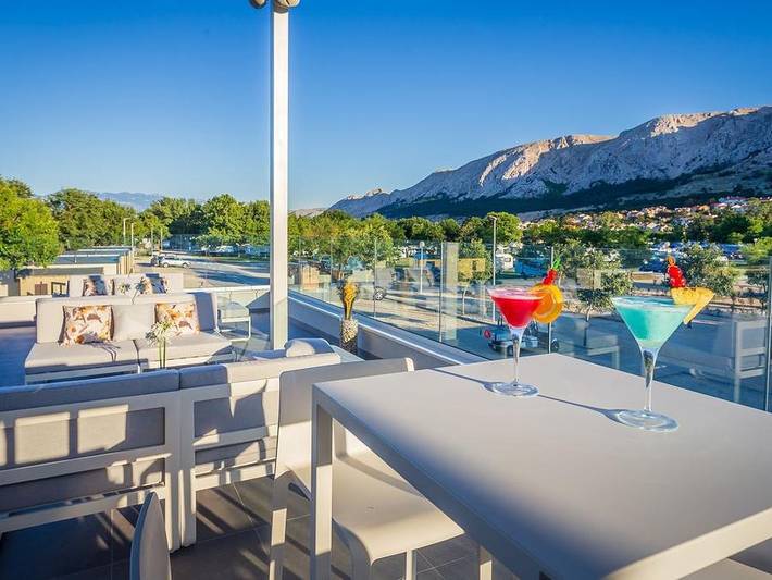 Valamar Camping Baska - Tente en toile et en bois 5 personnes - Baska - Tente Safari Confort + climatisation in Punat, Krk