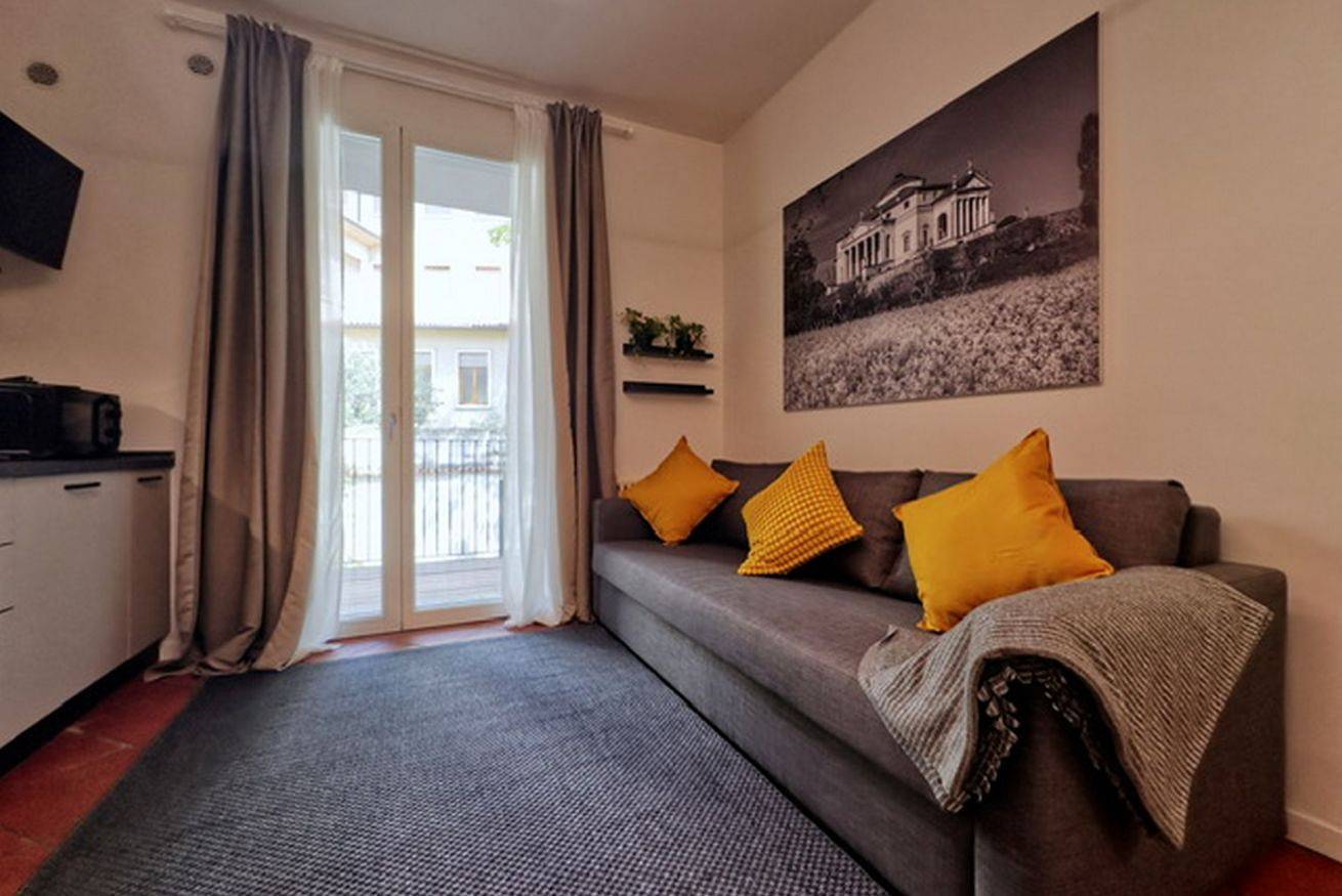 Appartement entier, Ponte degli Angeli Comfy Apartment with Balcony! in Vicenza, Province de Vicenza