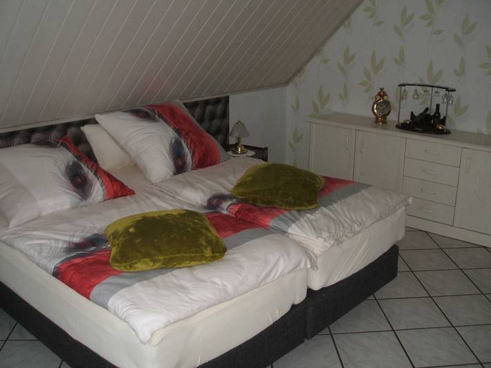 Ferienwohnung für 5 Personen, mit Garten, kinderfreundlich in Düsseldorf und Umgebung - 2