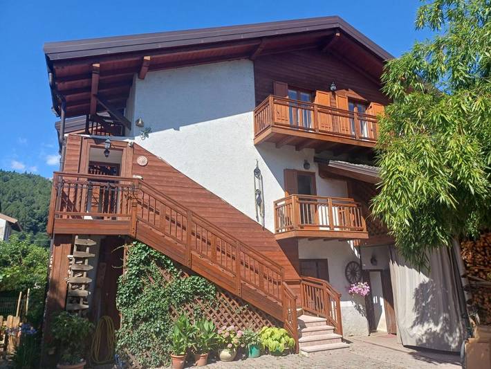 Vakantiewoning voor 6 personen, with balkon and tuin as well as uitzicht in Caldonazzo