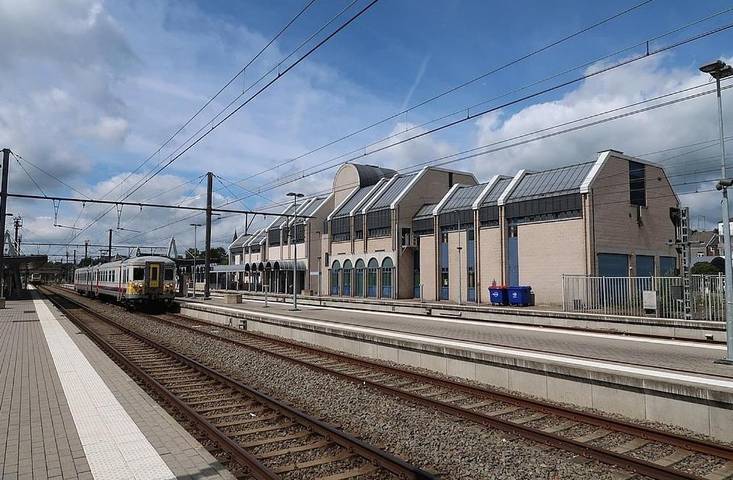 Gîte pour 11 personnes, avec vue, animaux acceptés à Welkenraedt