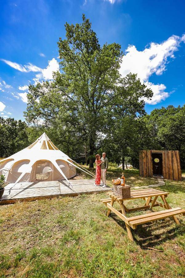 Tente pour 4 personnes, avec vue et jardin dans le Tarn - 4