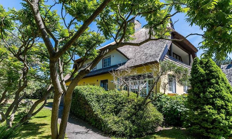 Ferienwohnung für 2 Personen, mit Terrasse und Garten sowie Sauna in Ahrenshoop