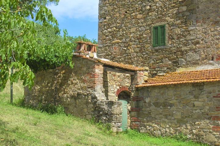 Casa Rossa in Capolona, Casentino