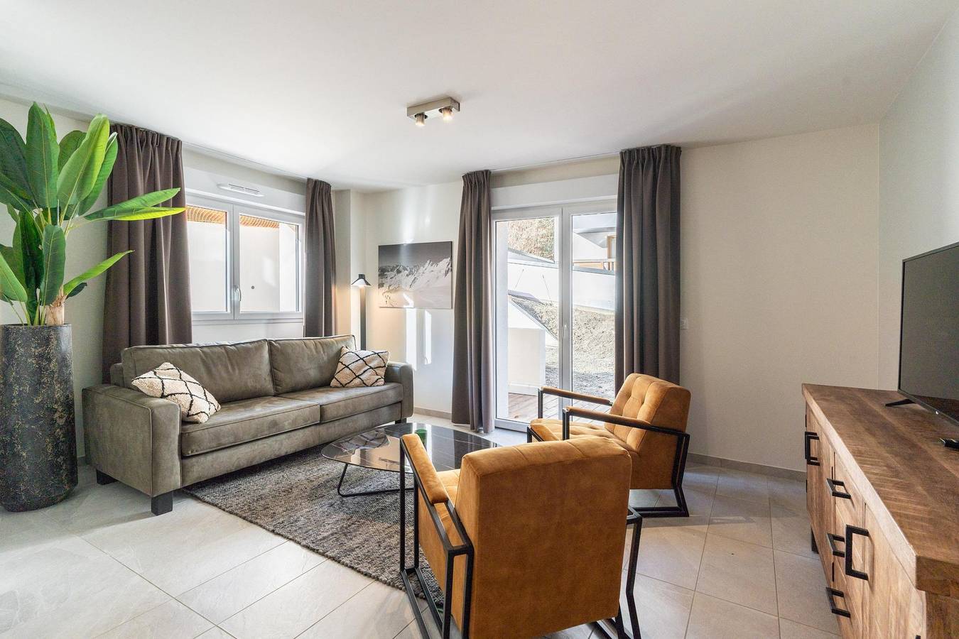 Villa France — Appartement 3 pièces | 5 personnes| 5 min de la télécabine | Rés.Méri-Bellecombe in Brides-les-Bains, Massif de la Vanoise