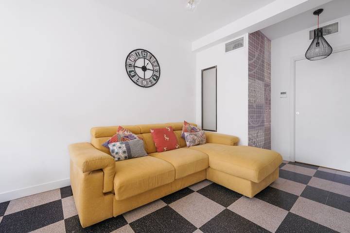 Gîte pour 6 personnes, avec jardin, adapté aux familles à Juan-les-Pins - 3