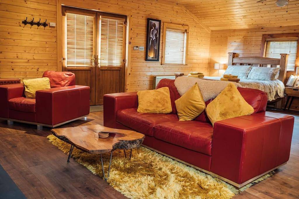 Log Cabin in Newcastle (County Down), County Down