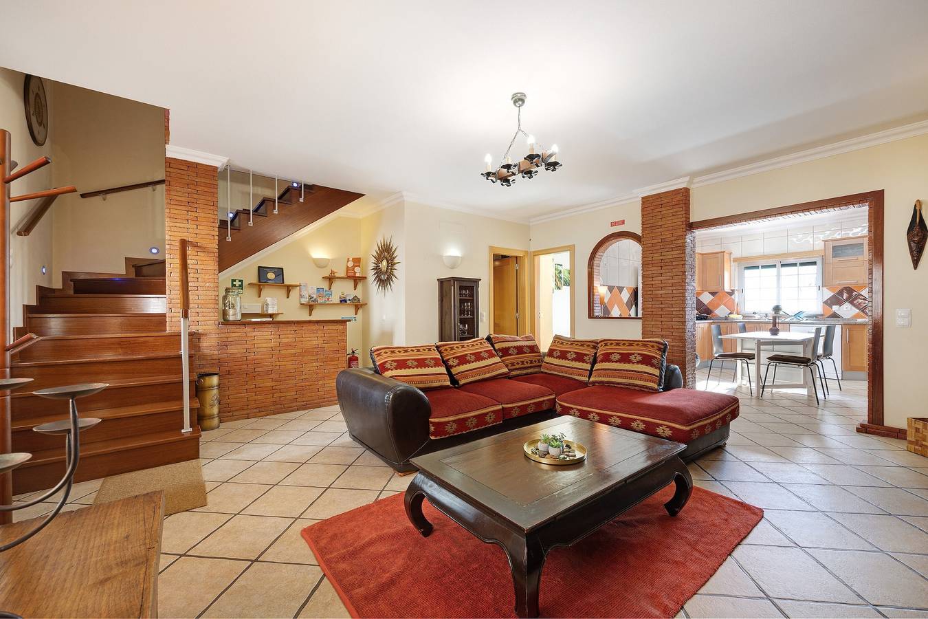 Casa de férias 'My Friendly House' com vista para o mar, Wi-Fi e Ar Condicionado in São Sebastião, Lagos