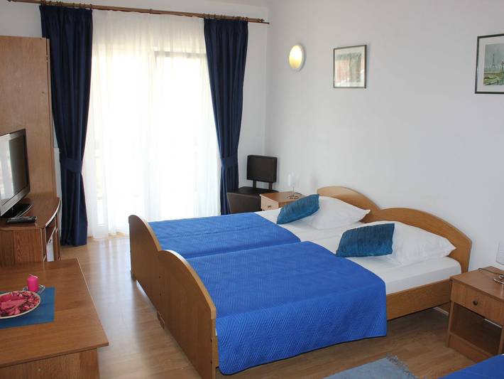Ganze Wohnung, Guest House San Antonio-Triple Room with Balcony in Ploce, Dubrovnik-Neretva