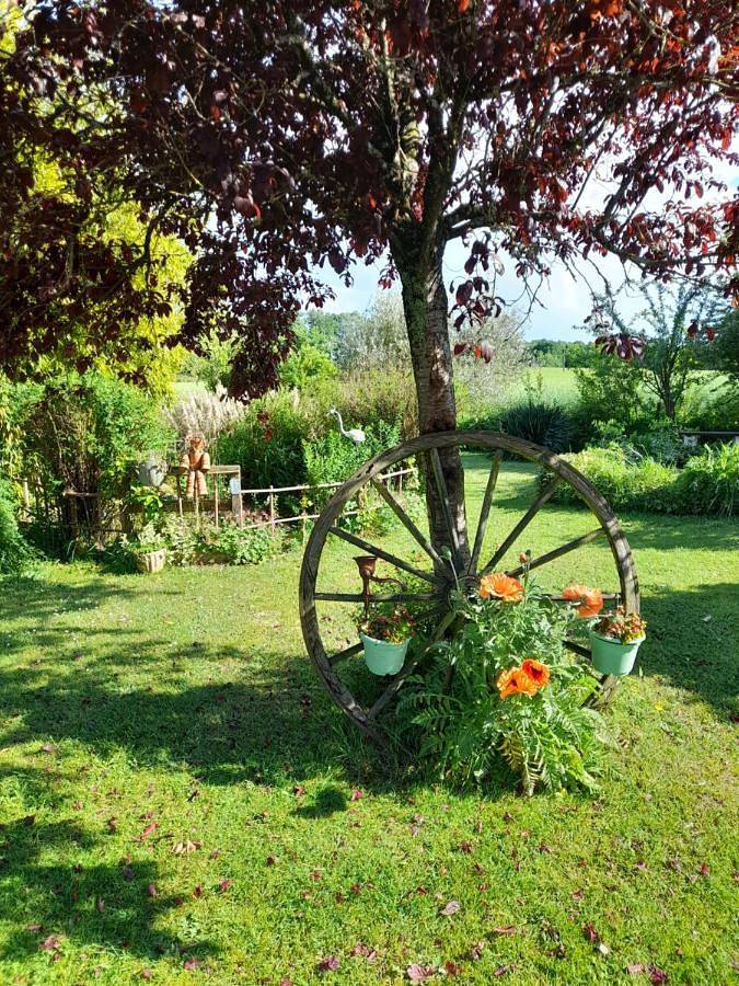 Location de vacances pour 3 personnes, avec jardin et terrasse à Beaumont-Pied-de-Bœuf - 4