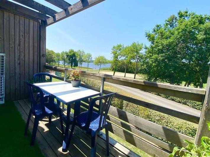 Location de vacances pour 4 personnes, avec Balcon et Terrasse ainsi que Jardin et Bassin pour enfant à Aureilhan
