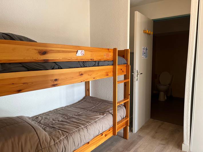 Gîte pour 4 personnes, avec piscine, animaux acceptés à Germ - 4