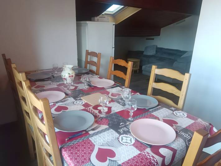 Location de vacances pour 7 personnes, avec balcon à Les Gets