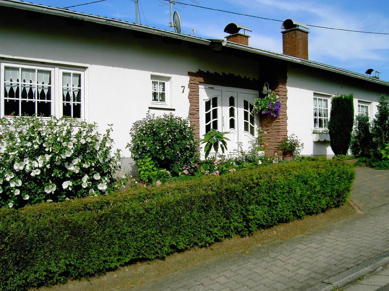 Ganze Ferienwohnung, Ferienwohnung in St. Wendel mit Terrasse in Sankt Wendel, Saar-Nahe-Bergland