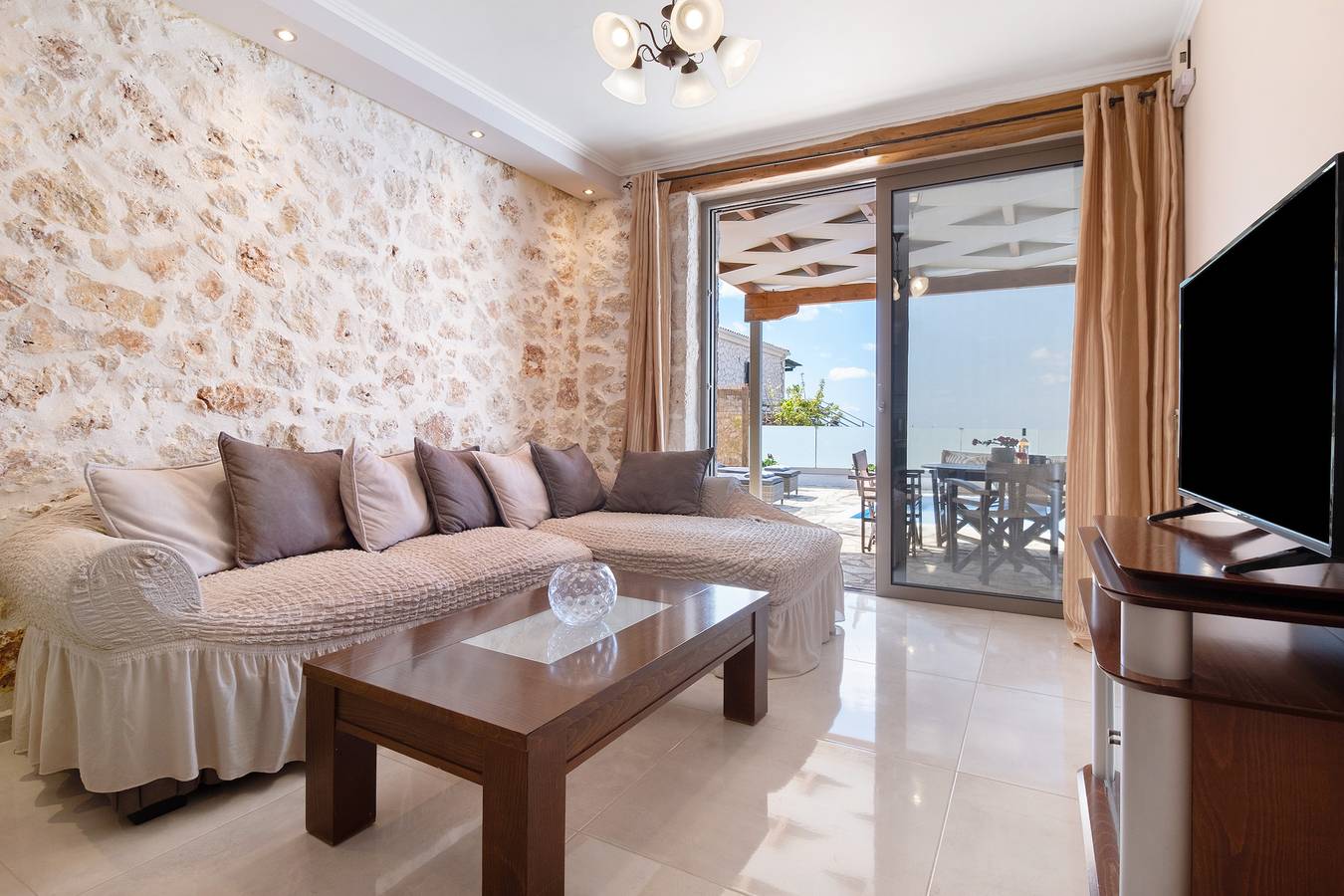 Apartment 'Suite Iro' with Sea View, Wi-Fi and Air Conditioning in Greece
