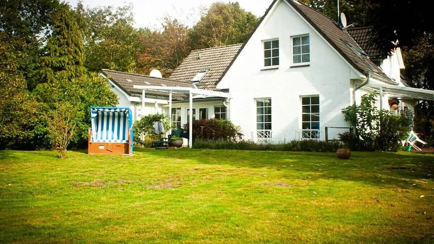 Ferienhaus für 3 Personen, mit Terrasse und Garten
