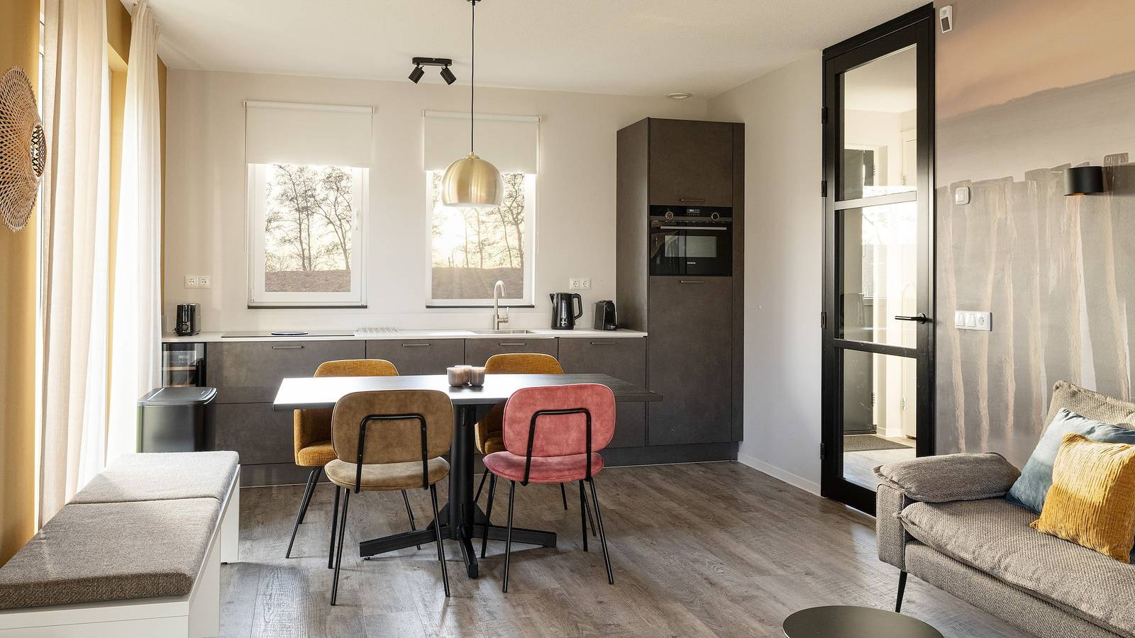Awesome home in Nieuwvliet-Bad with 2 Bedrooms, Wifi and Private swimming pool in Nieuwvliet, Zeeland Coast