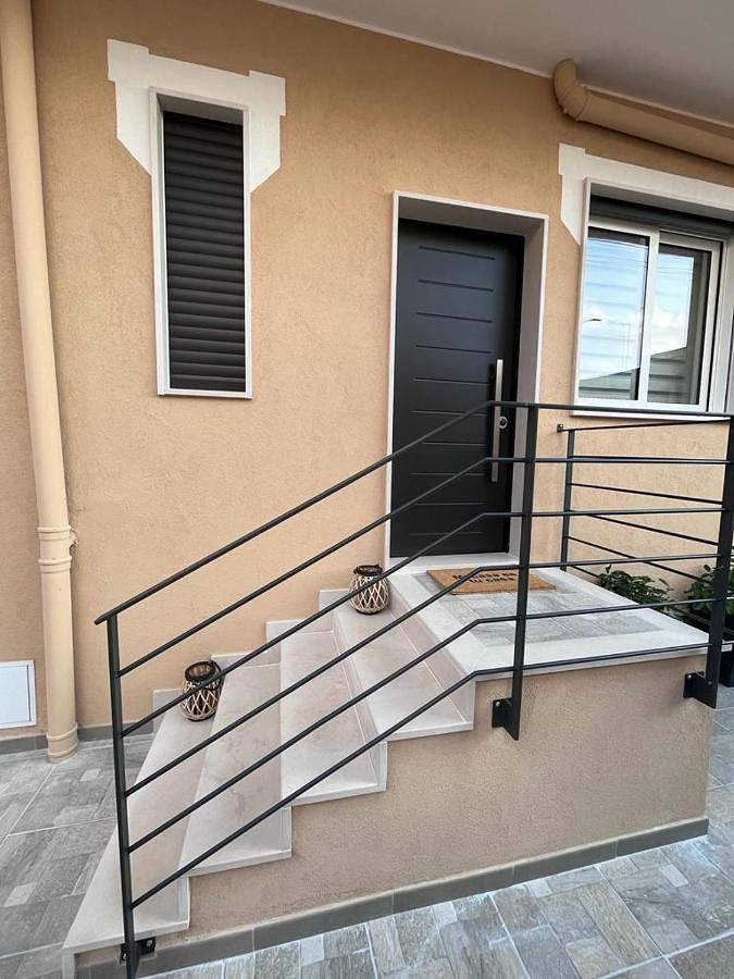 Gîte pour 5 personnes, avec terrasse à Palagiano - 2