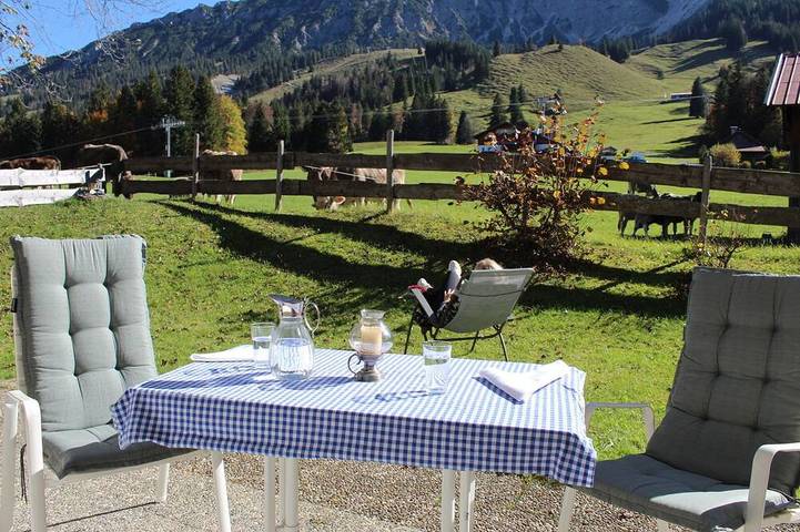 Ferienwohnung für 4 Personen, mit Terrasse und Garten in Oberjoch