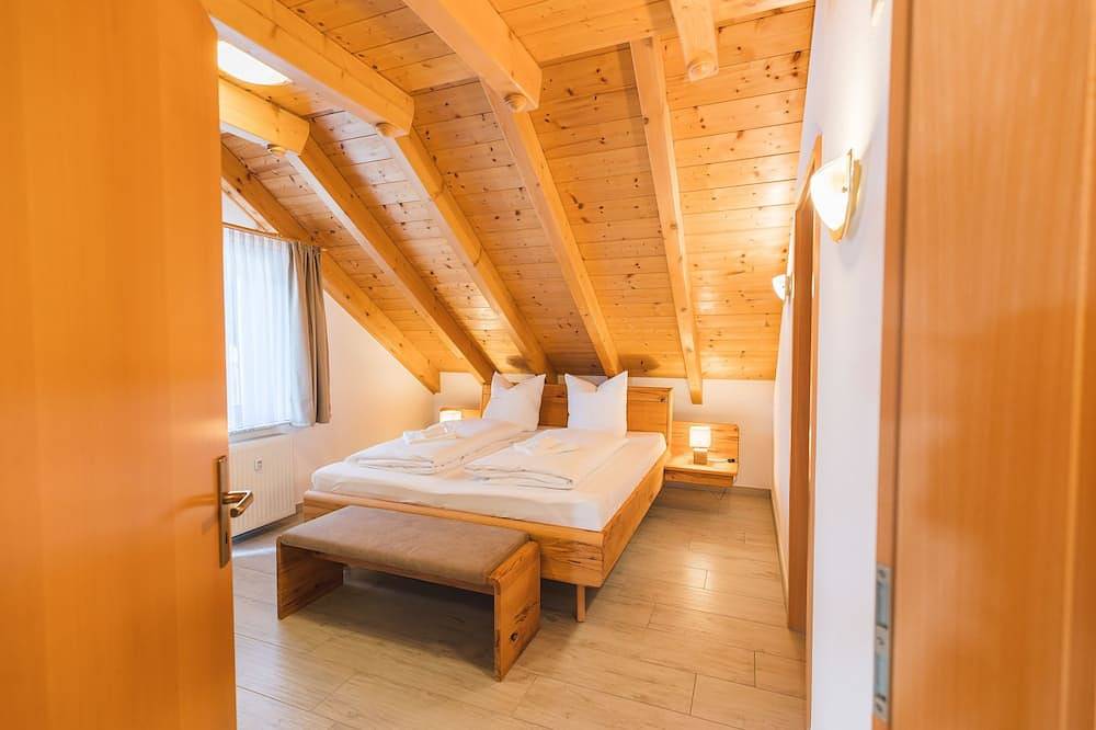 Geheel appartement, Vacation apartment/apartment for 6 guests with 104m² in Schluchsee in Schluchsee, Zuidelijk Zwarte Woud