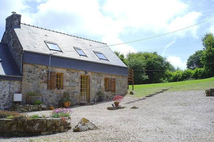 Gîte pour 5 personnes, avec jardin et terrasse à La Chapelle-Neuve